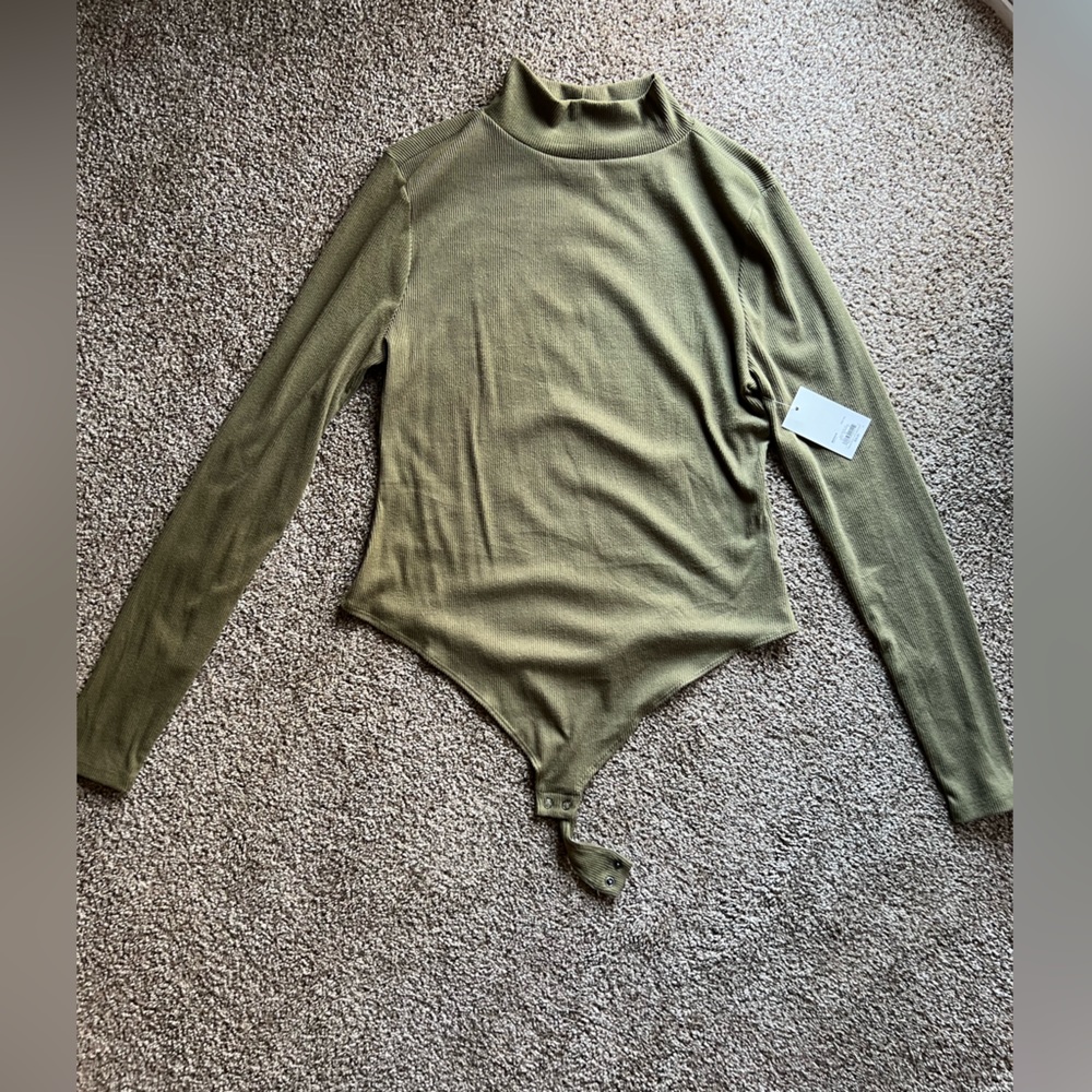 SO Womens bodysuit